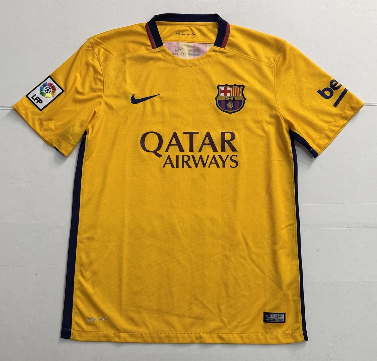 Preços baixos em Tamanho M Fc Barcelona Futebol Clube