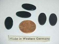 18 VINTAGE WEST GERMAN JET BLACK GLASS 18x10mm. OVAL PLAQUES L720