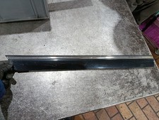 Mercedes W203 T&uuml;r Verkleidung Leiste Hinten rechts Obsidian Schwarz Metallic 197