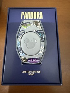 Disney Parks Pandora MagicBand 2017 Limited Edition 5000 Collectible Icons NIB