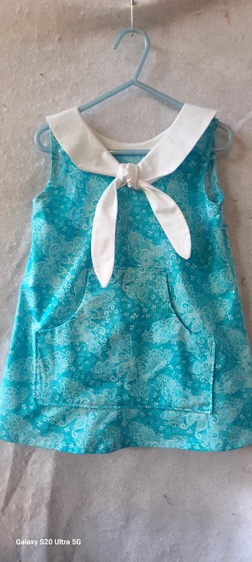 Girls Size 3-4 Summer Auqa Dress, White Butterfly Print & White Collar