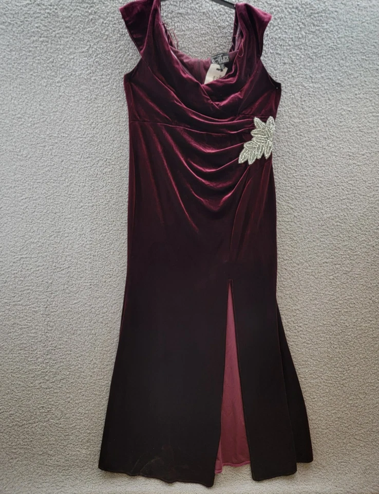 Vestido de noche Alex Evenings de terciopelo con hombros descubiertos para mujer 16 W cremallera trasera de vino Foto 2 de 4