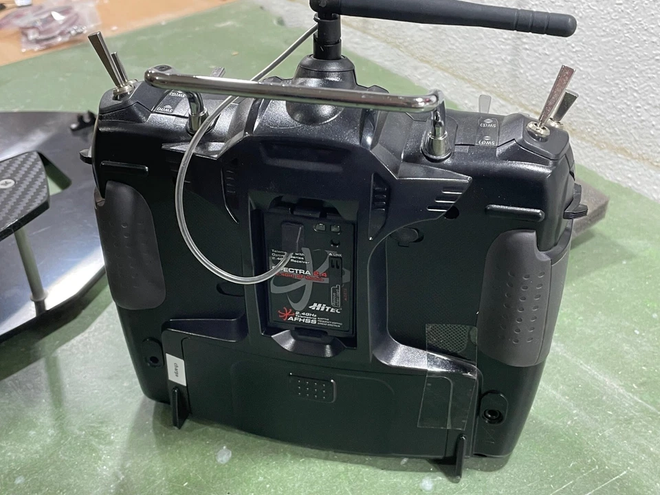 Hitec Aurora 9, viel Zubehör, Koffer und Originalverpackung! - Bild 3 von 4