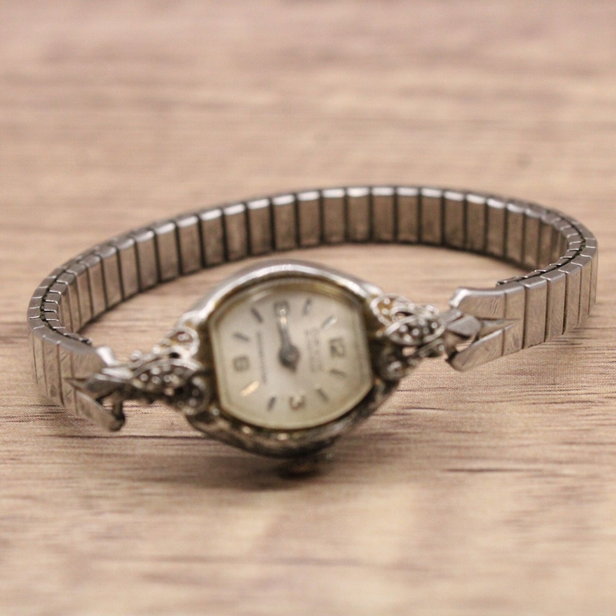 Vintage Orvin Watch Womens Silver Tone Stainless Steel Art  display picture 1