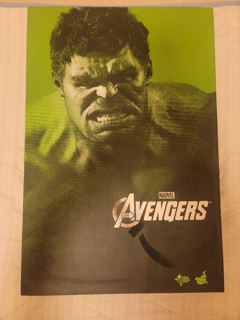 Hot Toys MMS186 The Avengers Hulk Limited Edition 1/6 Collectible Action Figure