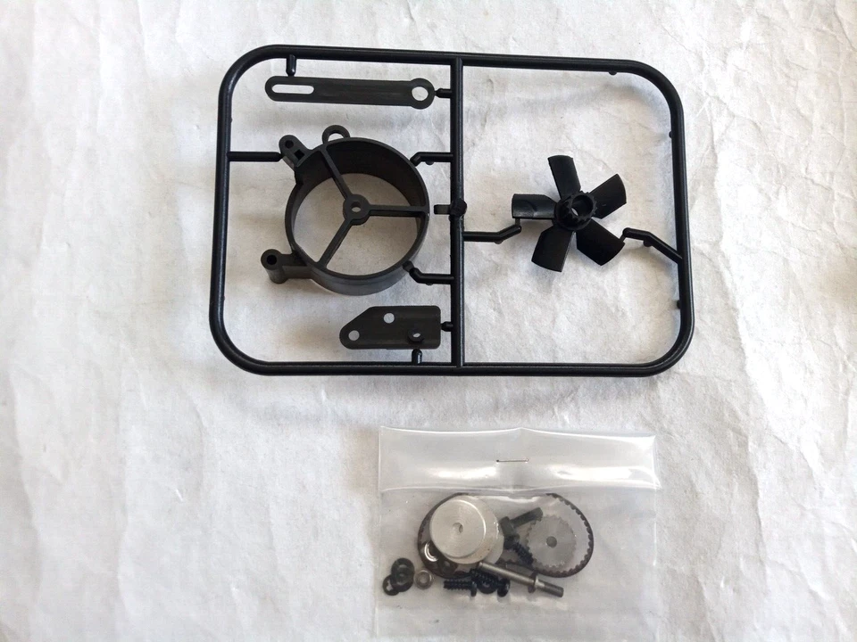 Kyosho SuperTen Cooling Fan Set 39641 Kyosho Genuine Parts Super Ten Very Rare - Image 3 of 4