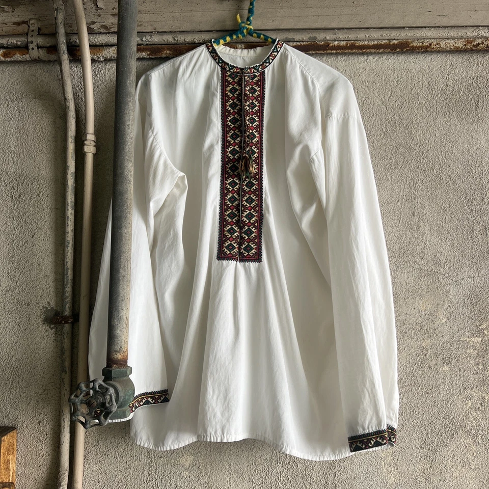 Blusa campesina rumana vintage de los años 30 bordada bordada vestido de gran tamaño corbata Foto 2 de 4