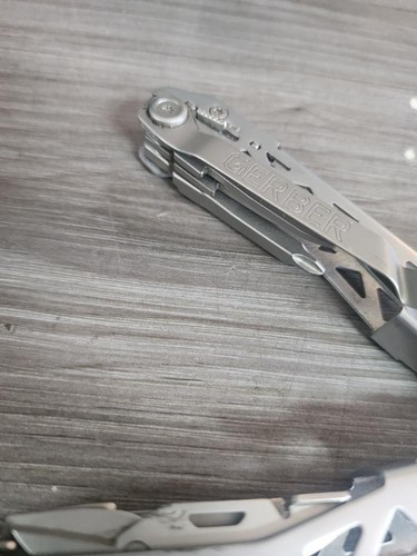 GERBER LEGENDARY BLADES MULTI TOOL (PSO034948) - Picture 5 of 6