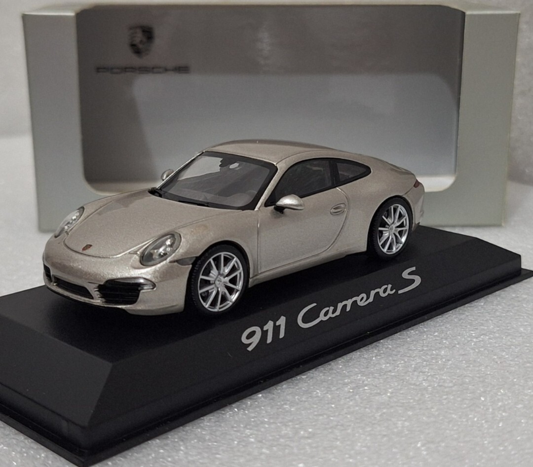 Porsche 911 (991) Carrera S 2011 Silver 1:43 Minichamps WAP Porsche 911 (991) Carrera S 2011 Silver 1:43 Minichamps WAP