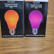 Way to Celebrate Halloween Purple and Orange Frosted Led Light Bulbs 1 Watt New