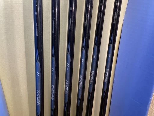 Bridgestone TOURSTAGE V301 Irons #5-9,Pw(6Clubs)/TSI-50/Flex:Regular/ Iron set - Image 4 of 4