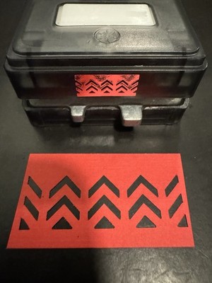 Creative Memories Double Chevron Border Maker Cartridge for BMC System - No box