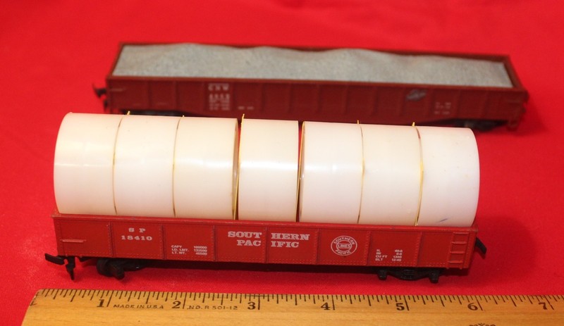 Railroad Gondola Cars 2 Lot Loaded Pipe & Gravel CNW & Southern Pacific -