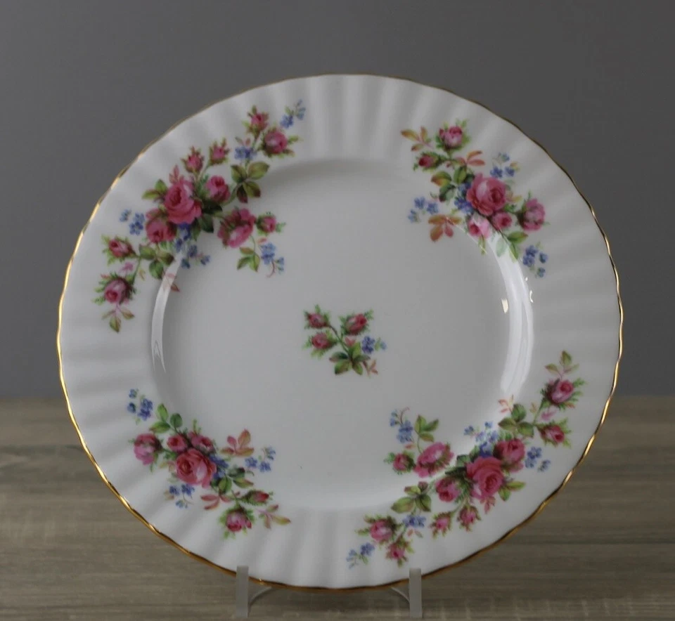 Royal Albert  Moss Rose Kuchenteller Frühstücksteller Teller Ø ca. 21 cm TOP - Bild 1 von 1