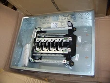 GE Main Lug Circuit Breaker Panel w/ Cover 125 Amp 16 Space 24 Circuit Indoor