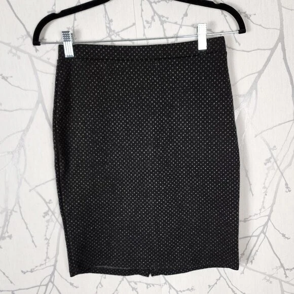 Falda lápiz Free People con textura de jacquard de puntos negros | Para mujer S Foto 2 de 4