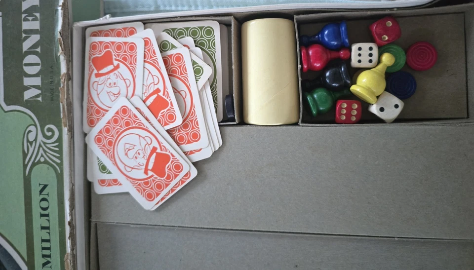 Vintage 1965 Go For Broke Board Game Selchow & Righter  - Image 4 of 4