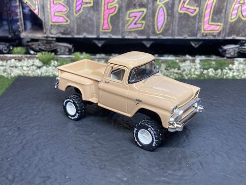 1958 GMC Pickup Truck Lifted 4x4 1/64 Diecast Customized M2 Machines Custom - Picture 4 of 14