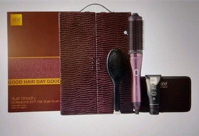ghd CHERRY CHIC DUET BLOWDRY GESCHENKSET Haarpflege-Set  2-in-1 Fönbürste + Case