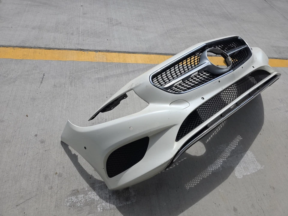 Conjunto de cubierta de parachoques delantero Mercedes-Benz C217 S550 cupé 2015-2017 OEM Foto 3 de 4