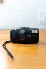 Kodak Star 735 35mm Point  Shoot Film Camera   As-Is / Untested