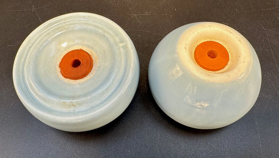 Iroquois Casual Ice Blue Stacking Salt & Pepper Shakers Exc Cond Free Shipping - Image 3 of 3