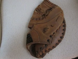 Vintage Baseball 1st Base Mitt - WILSON A2864 Don Mincher Model - Made in USA