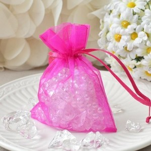 hot pink organza bolsas