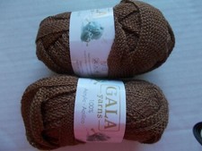 Gala flounce/ruffle ribbon yarn, brown, lot of 2