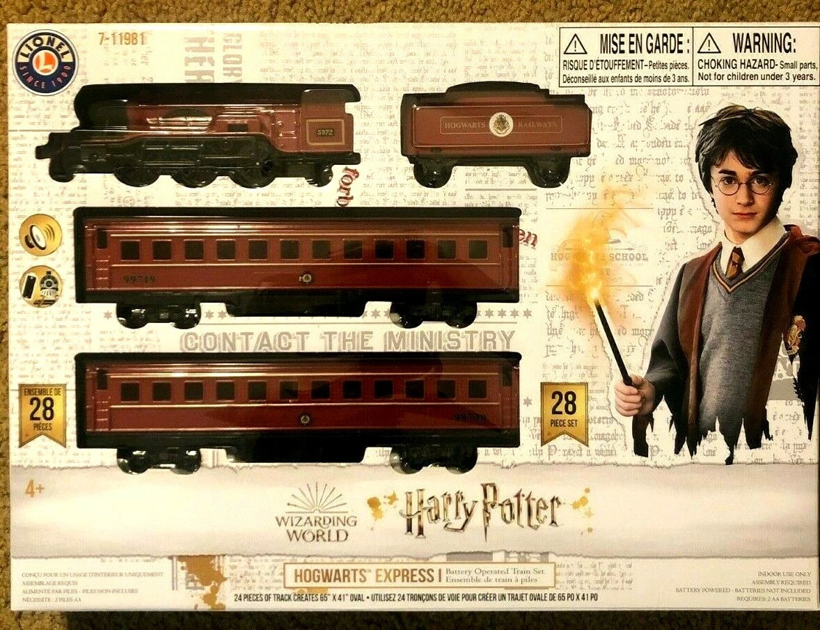Harry Potter Train Set Lionel Hogwarts Express Battery Powered 28 piece