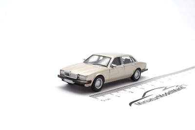 Jaguar XJ 40 - metallic-beige - 1986 - 1:87 - PCX87 (PCX870160)