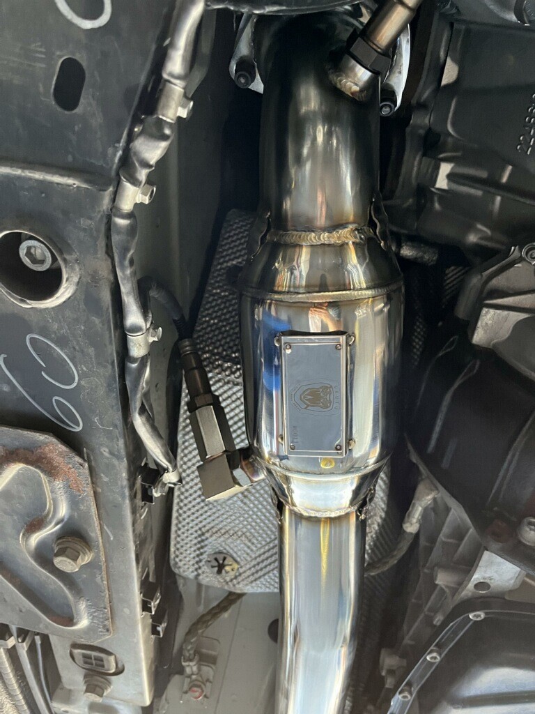 URUTU Sport Catalytic Converters Maserati GranTurismo + Xpipe system (2009-2019)