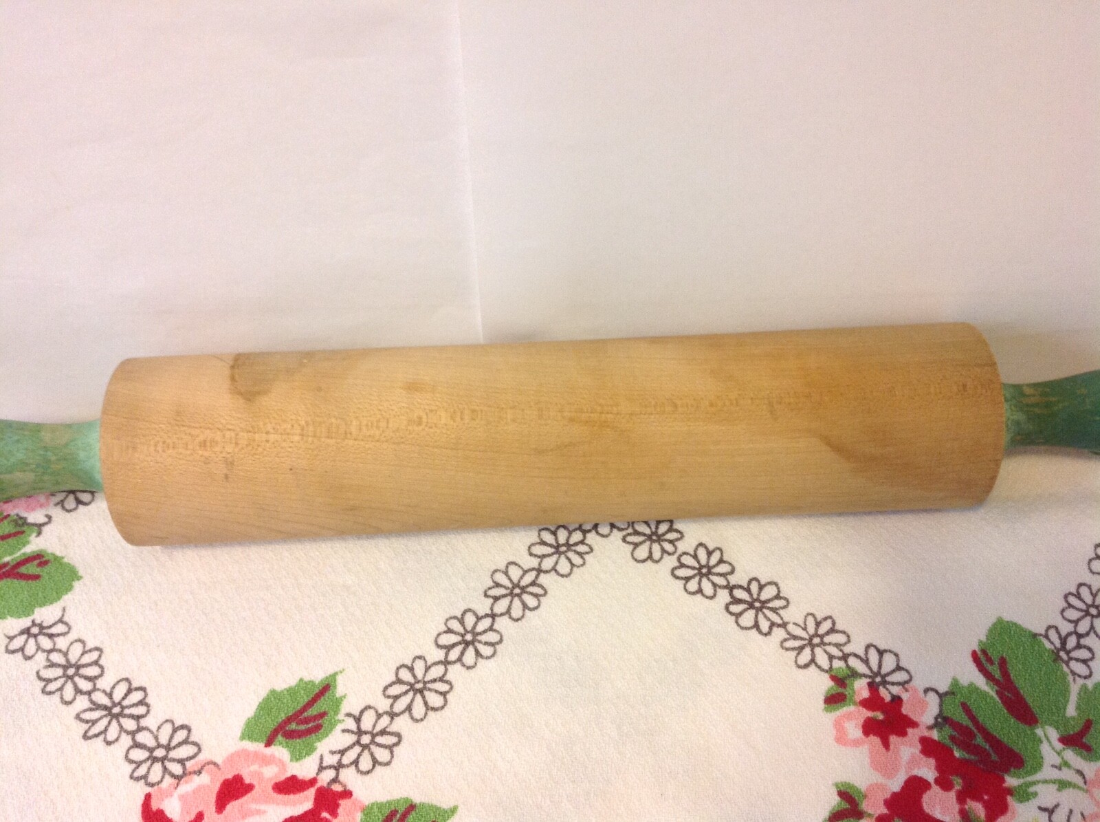 Vintage Munising Wood Rolling Pin Green turn Handles Primitive Maple eBay