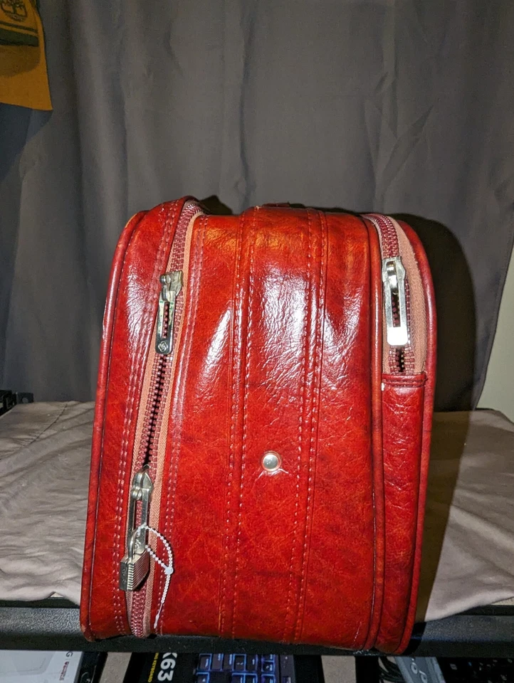 Samsonite carry on suitcase wineberry Sonoma II Luggage Shoe Pouch Tag - Image 4 of 4