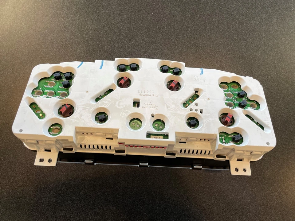 Cuadro de instrumentos Subaru Legacy 2002 # 85013ae60A Foto 2 de 4