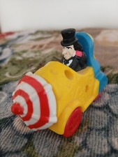 The PENGUIN Rolling-Reversable CAR McDonald's Promo 1991 DC Comics Inc.