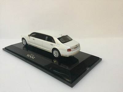 Aurus Senat white (Schuco) 1:43