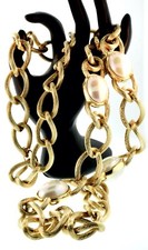 Vtg Chunky 40  CHRISTIAN DIOR Chain Link Iridescent Fx Pearl Cabochon Necklace