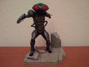 diamond select black manta