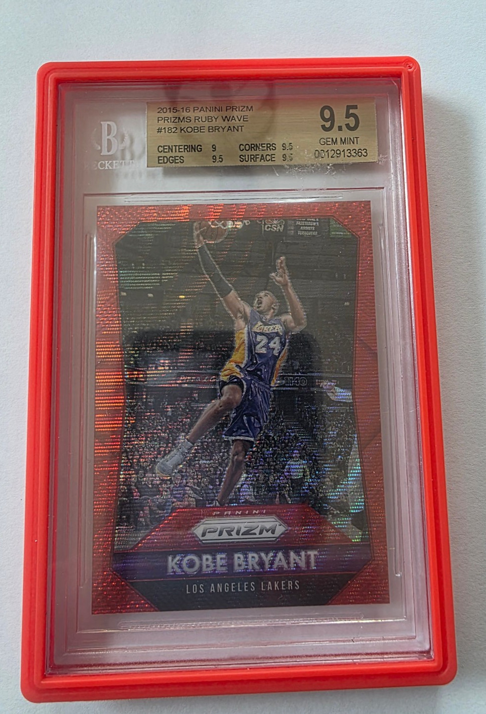 2015-16 Panini Prizm - Kobe Bryant #182 Ruby Wave Prizm /350
