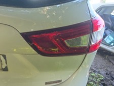 NISSAN QASHQAI 2013-2020 REAR/TAIL LIGHT ON TAILGATE (DRIVERS SIDE)