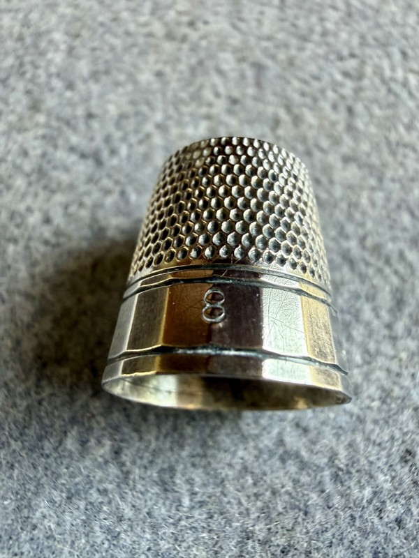 Vintage Sterling Silver Thimble ,Size 8.