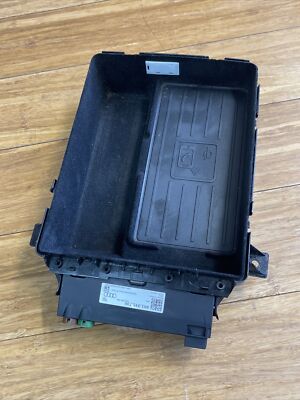 OEM 2019-2023 Audi A8 S8 Front Center Console Wireless Phone charger 4n0863075