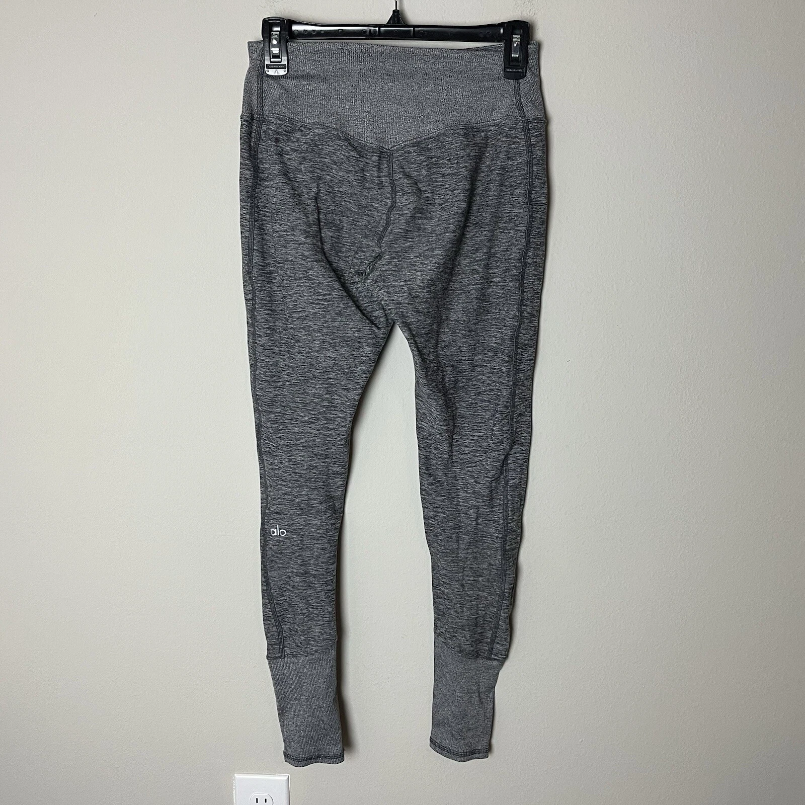 alo-yoga heather athletic gym fitness exercise workout leggings