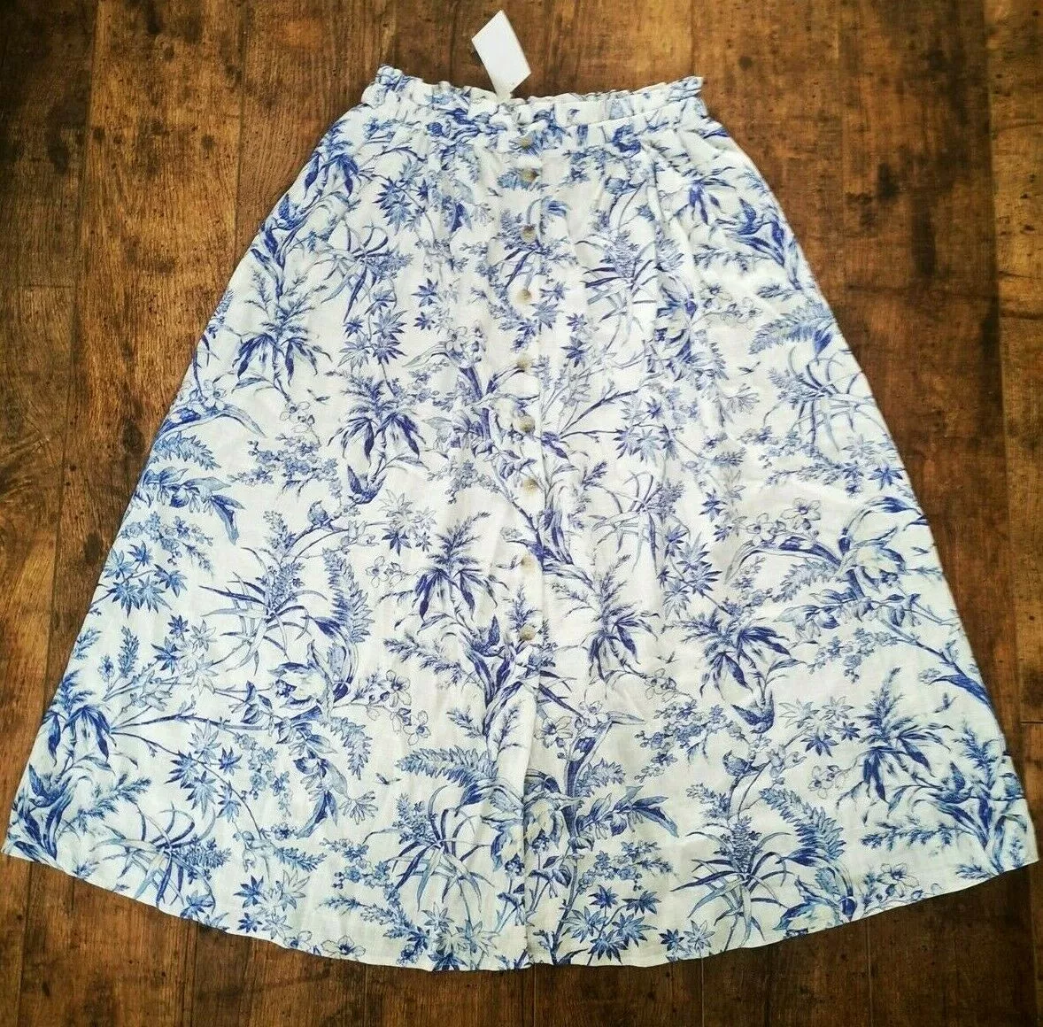 H&m blue top floral skirt