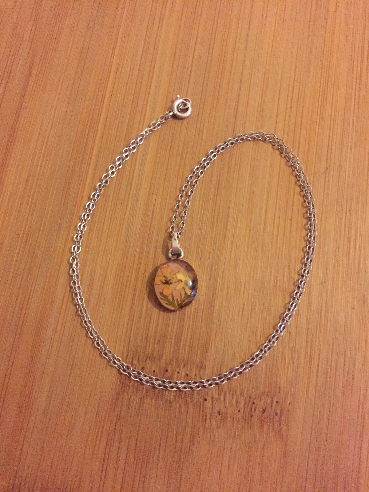 Pretty Vintage Solid Sterling Silver Pressed Flow… - image 4