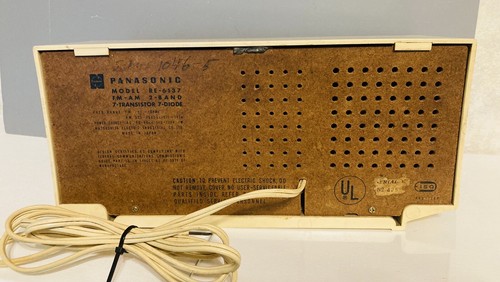 Vintage Panasonic FM-AM Solid State Transistor Table Radio Model RE-6137 Tested - Picture 5 of 6