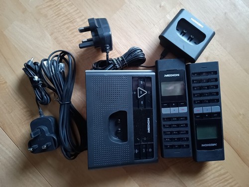Medion DECT phone MD82269 Cordless Telephone - Twin Pack - Zdjęcie 3 z 6