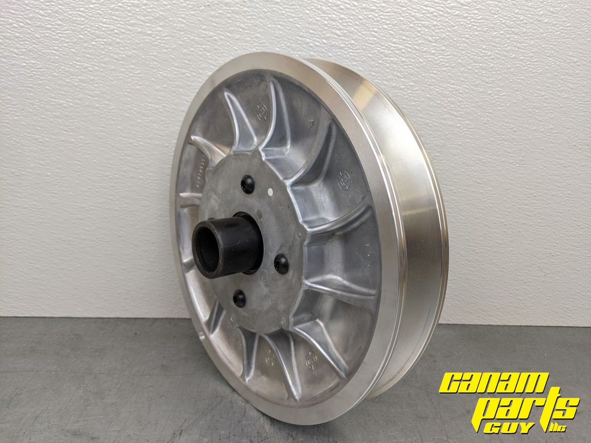 2016-2020 Can-Am Defender HD8 HD10 Max Driven Pulley Secondary