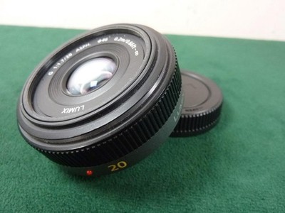 Lumix G 20 Four Thirds MFT Mount Pancake Objektiv 1:1,7 20mm